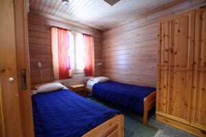 Bedroom downstairs Ylläs-Niiles